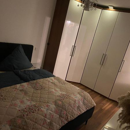 Geraeumige Und Schoene Wohnung Direkt In Der Luebecker Innenstadt Buitenkant foto